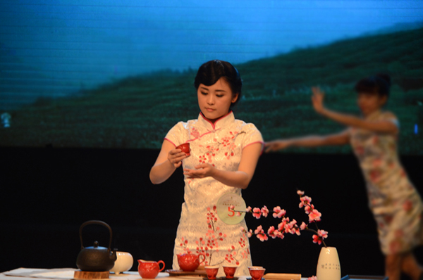 “6686体育(中国)官方网站杯”首届浙江茶艺邀请赛圆满结束  公司选送节目获得大赛银奖