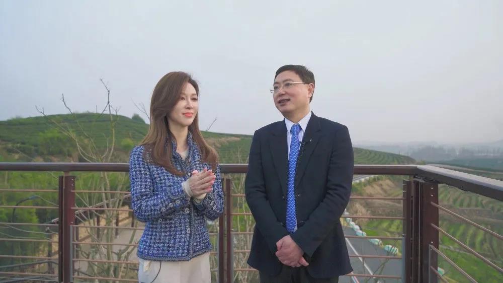 浙江电视台教科频道播出专访节目 介绍6686体育(中国)官方网站承担“白叶一号”茶叶扶贫等事项